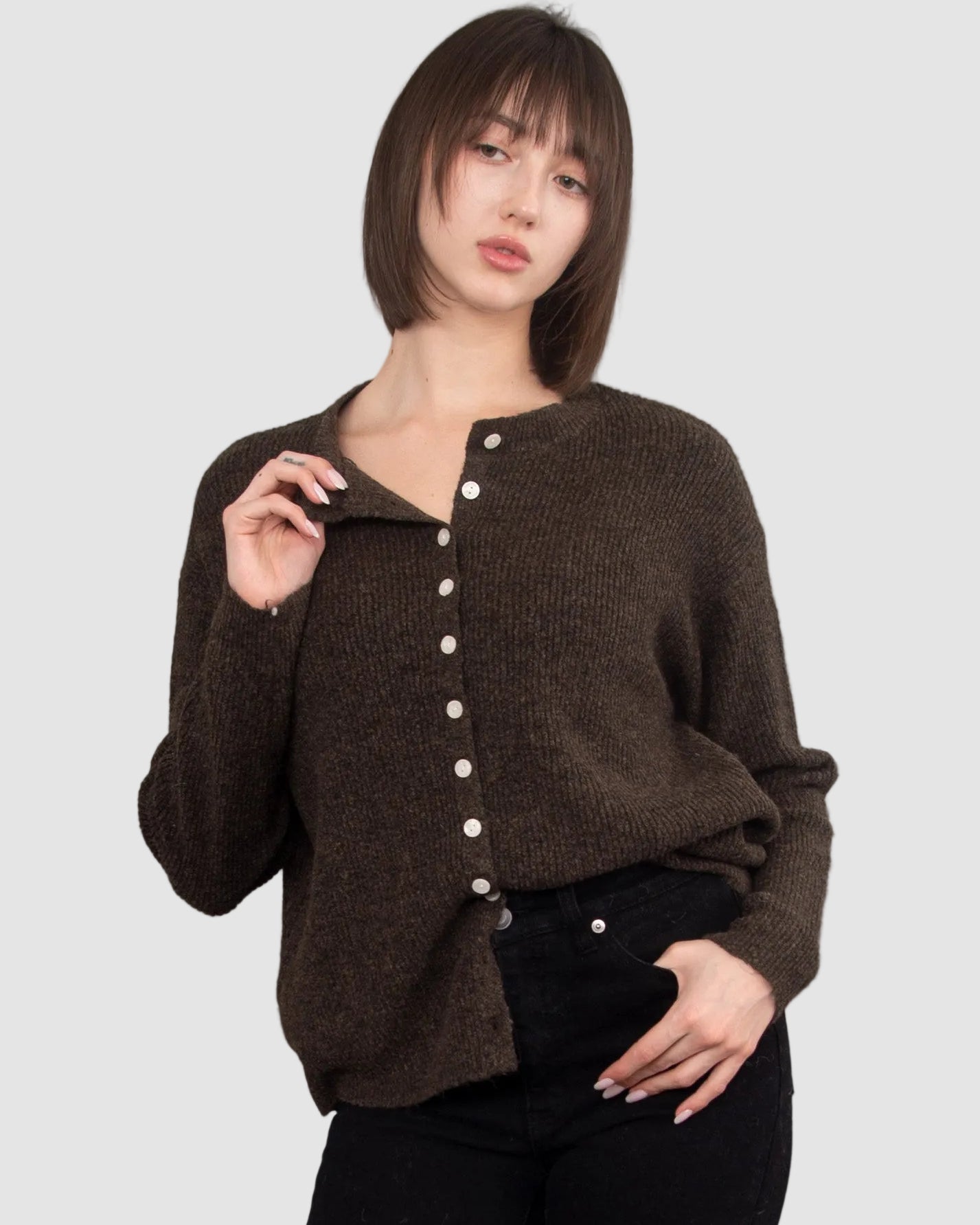 VHEA LONG SLEEVE CREW NECK CARDIGAN - DARK CHOCOLATE