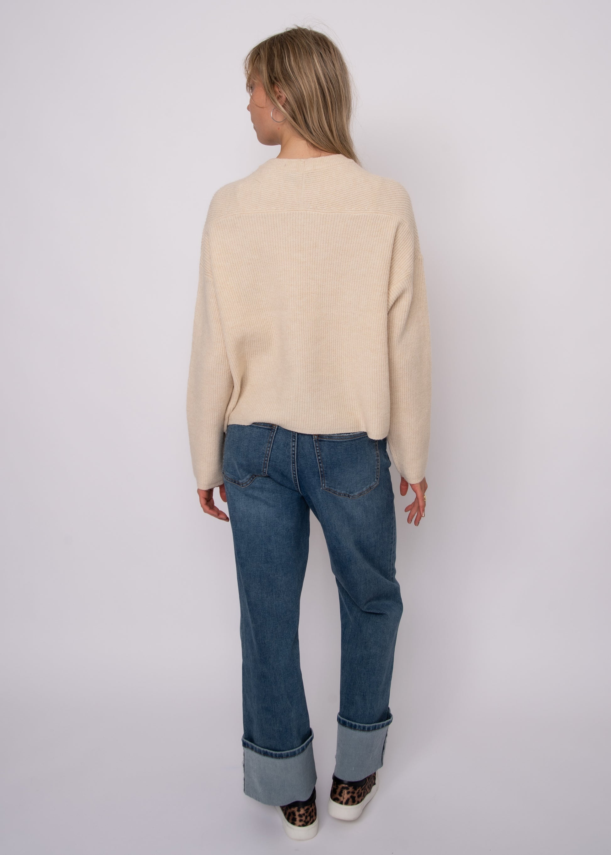MAHEEN LONG SLEEVE CREW NECK PULLOVER - BEIGE