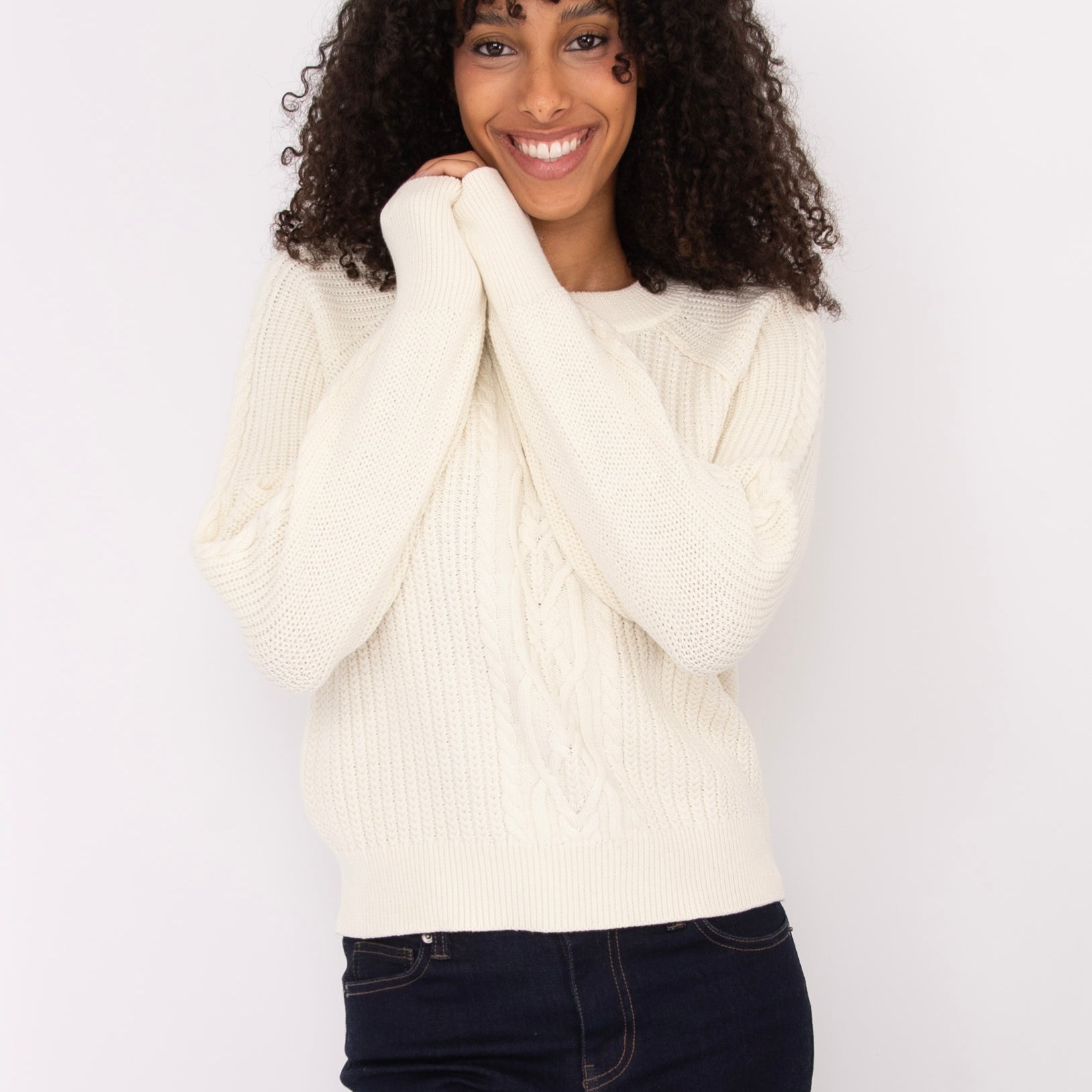 VAIGA LONG RAGLAN SLEEVE CREW NECK PULLOVER - WINTER WHITE