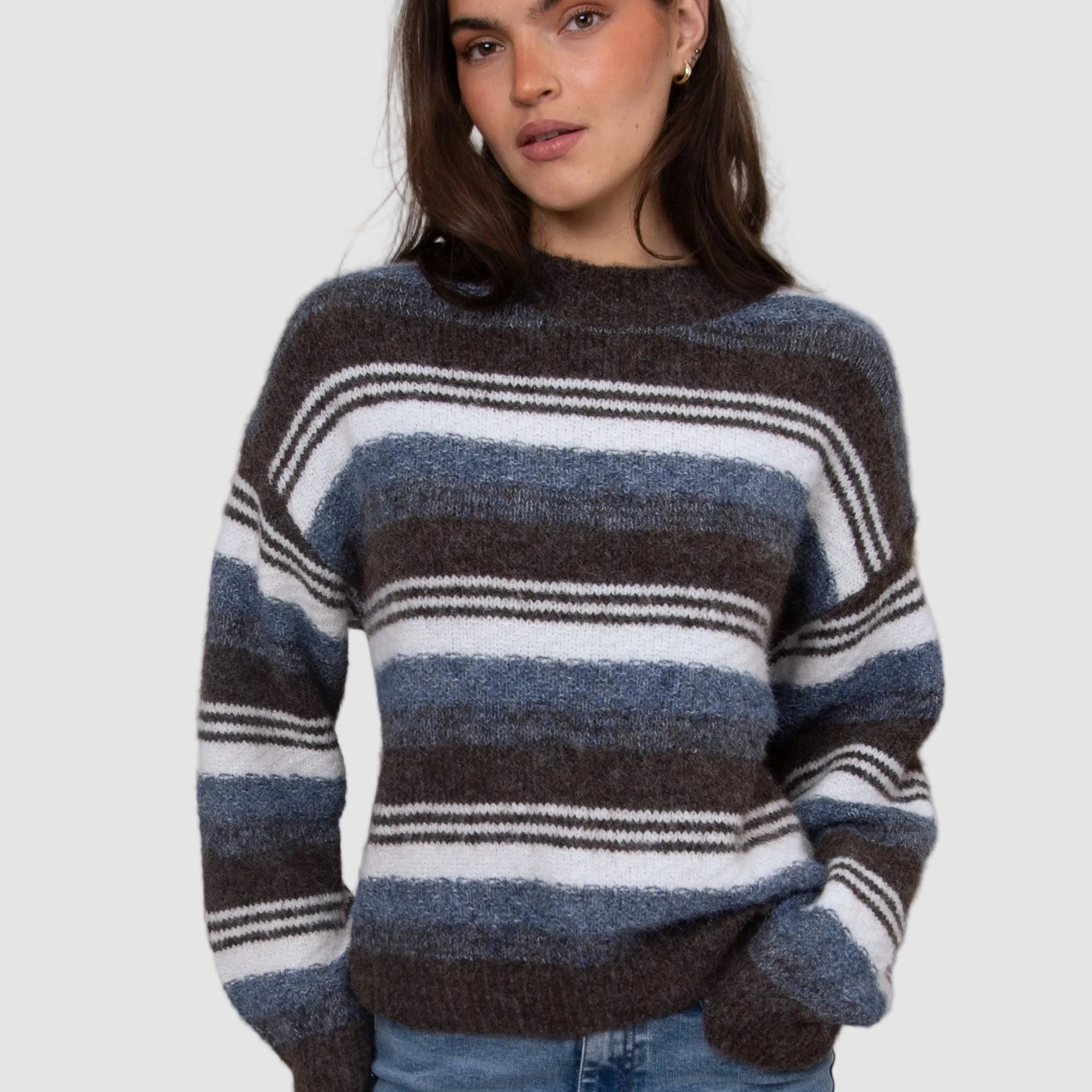XYLA STRIPED HIGH NECK SWEATER - BROWN BLUE