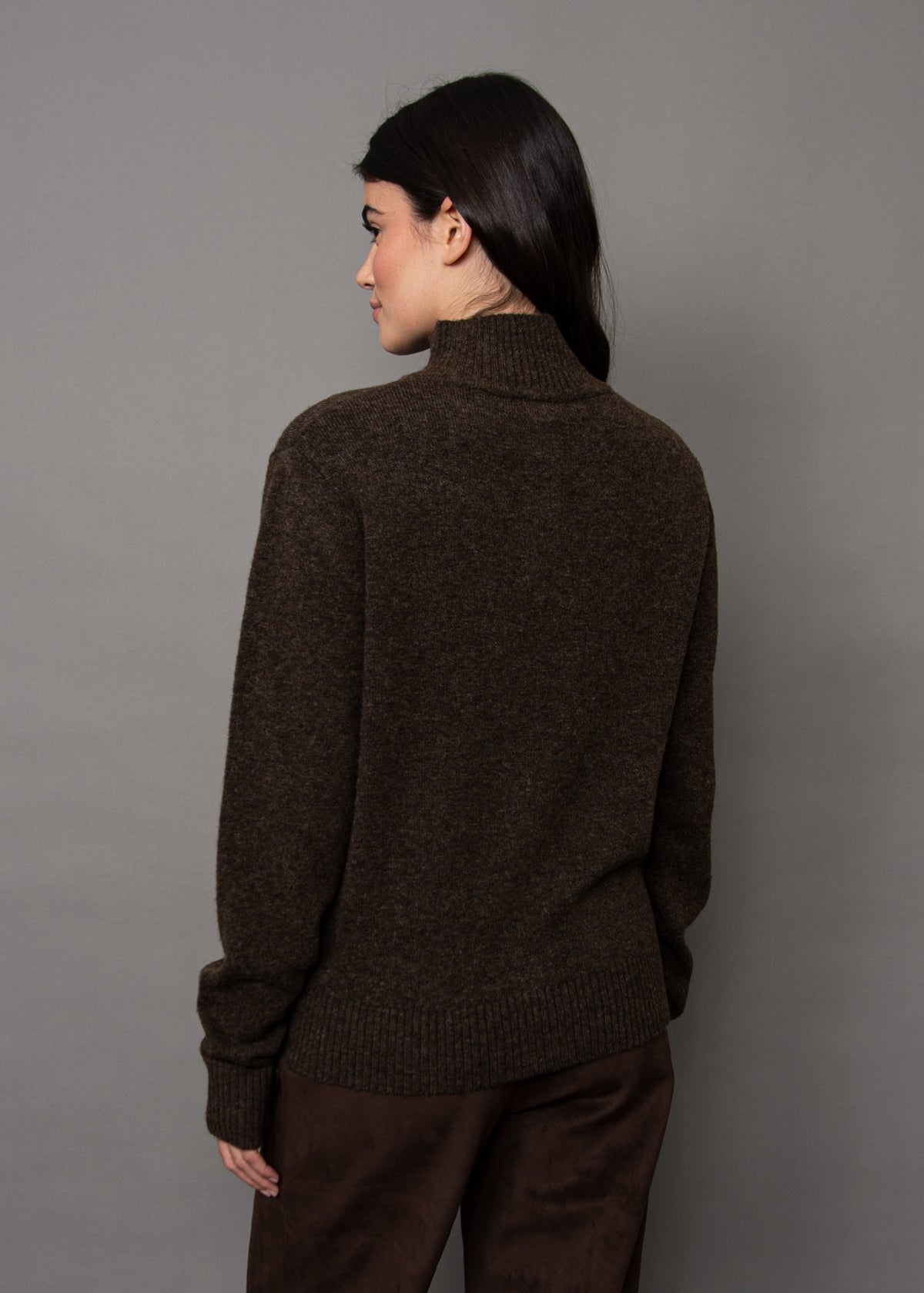 ALINA LONG SLEEVE MOCK NECK CREW CARDIGAN - CHOCOLATE