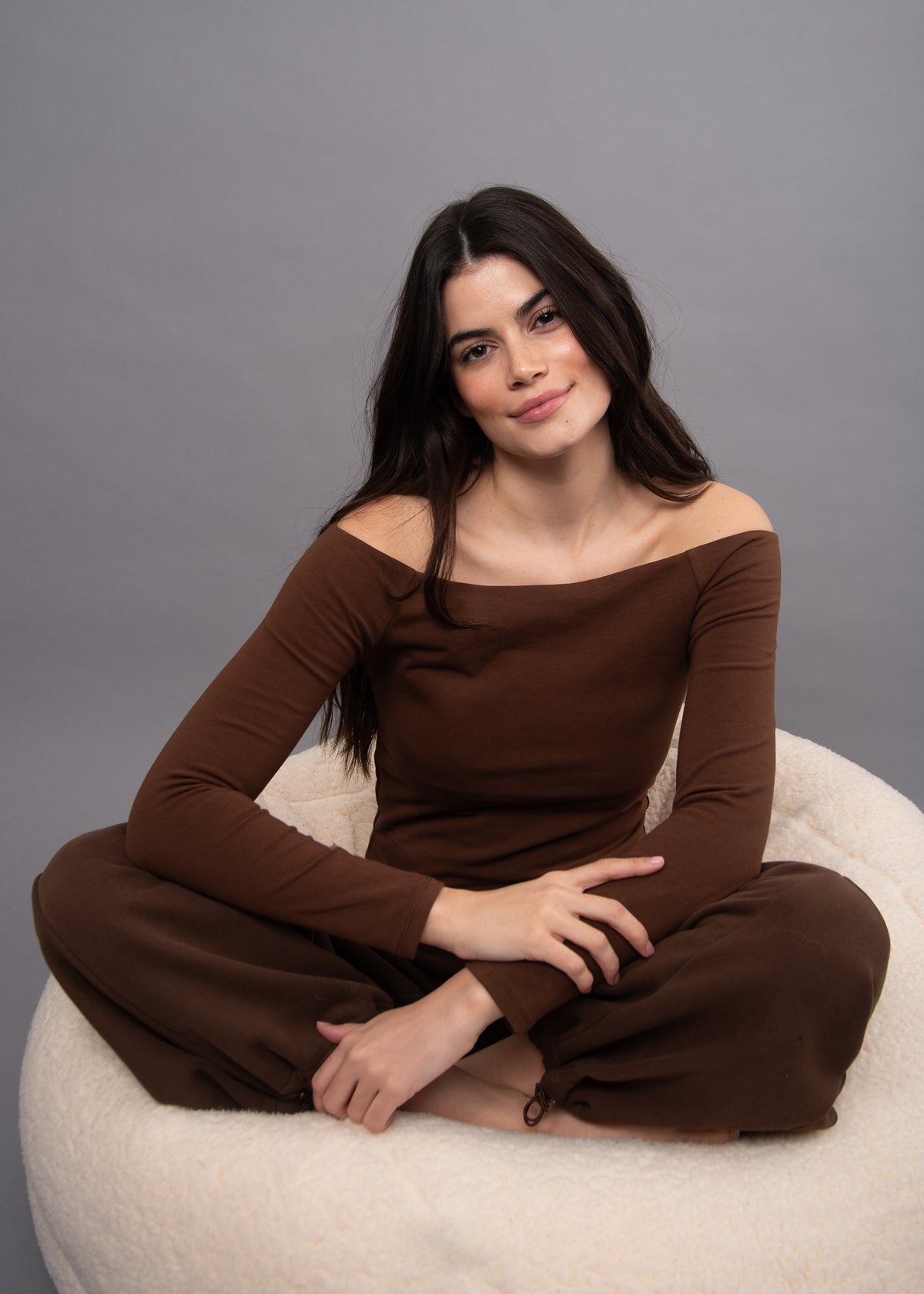 ORALIE COTTON CORE LS OFF SHOULDER TOP - MAHOGANY