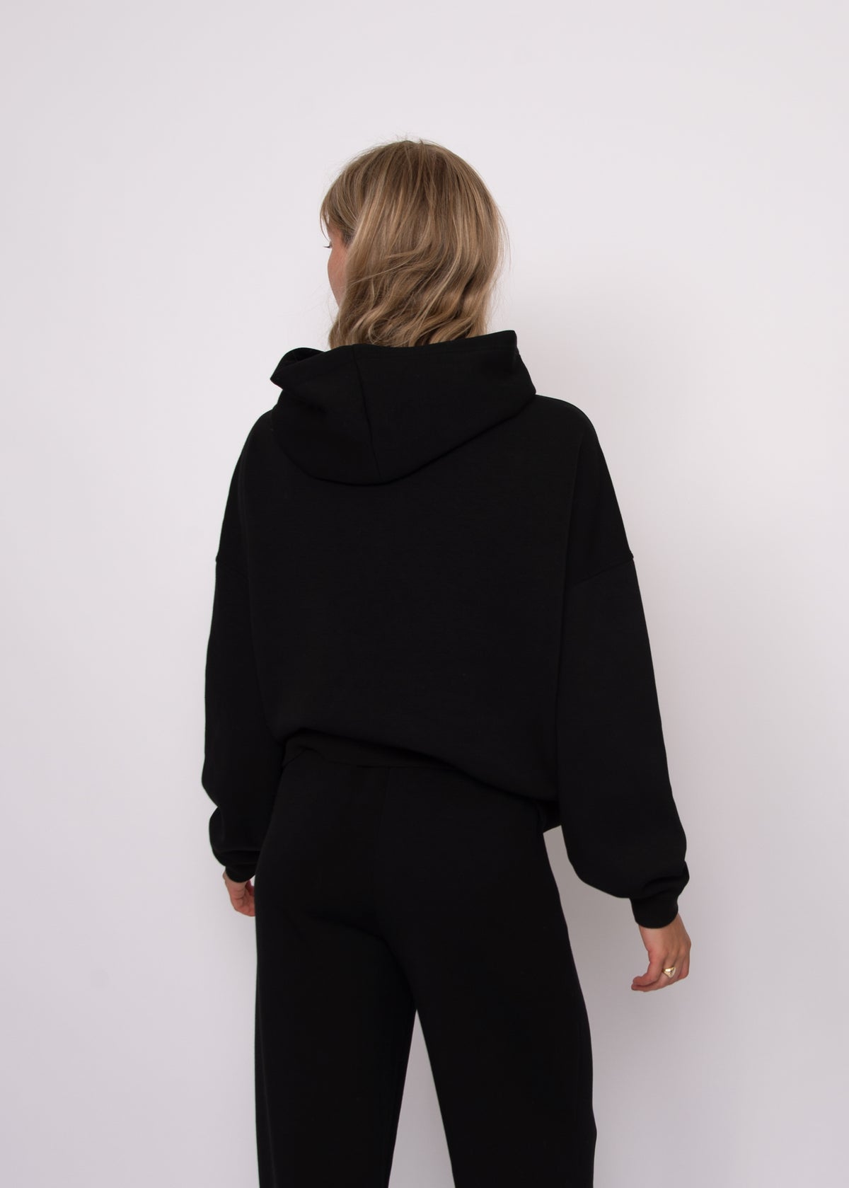 HALANA SOFT KNIT LS HOODIE - BLACK