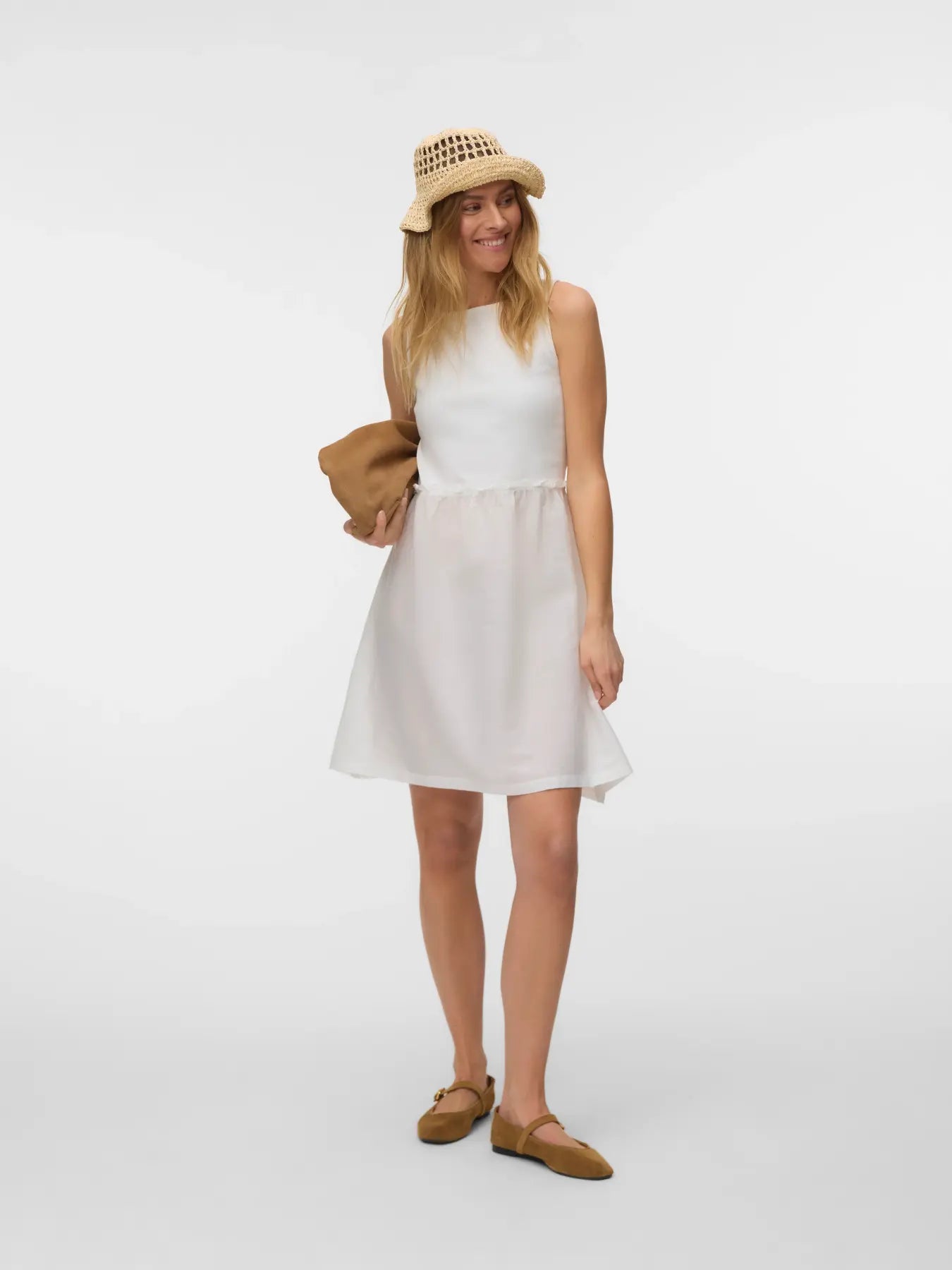 VM TINNA BOAT NECK DRESS - SNOW WHITE