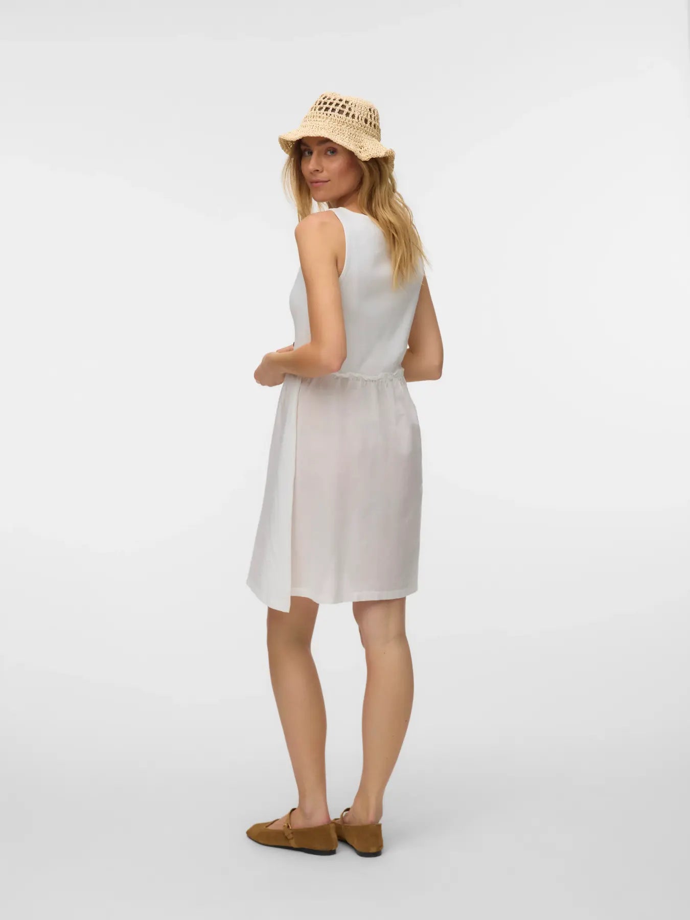 VM TINNA BOAT NECK DRESS - SNOW WHITE