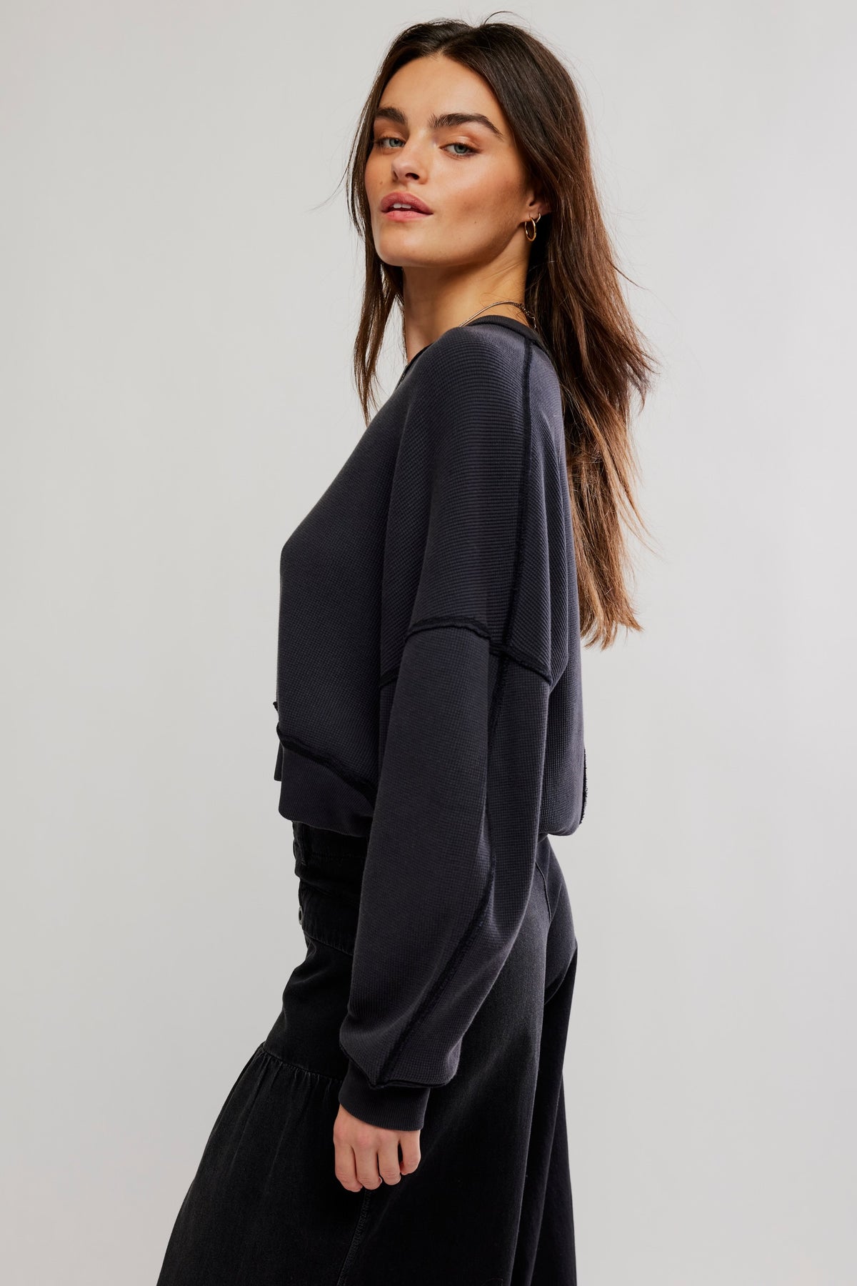 FREE PEOPLE SKYLINE PULLOVER - BLACK