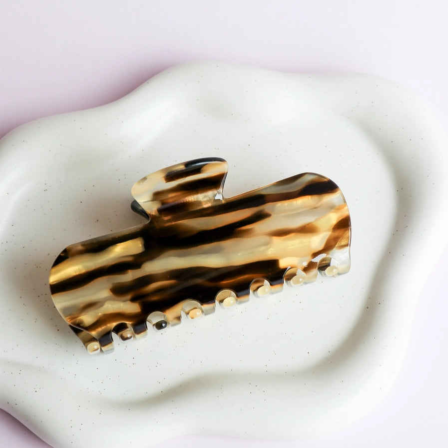 DALILA CLAW CLIP - BROWN MIX