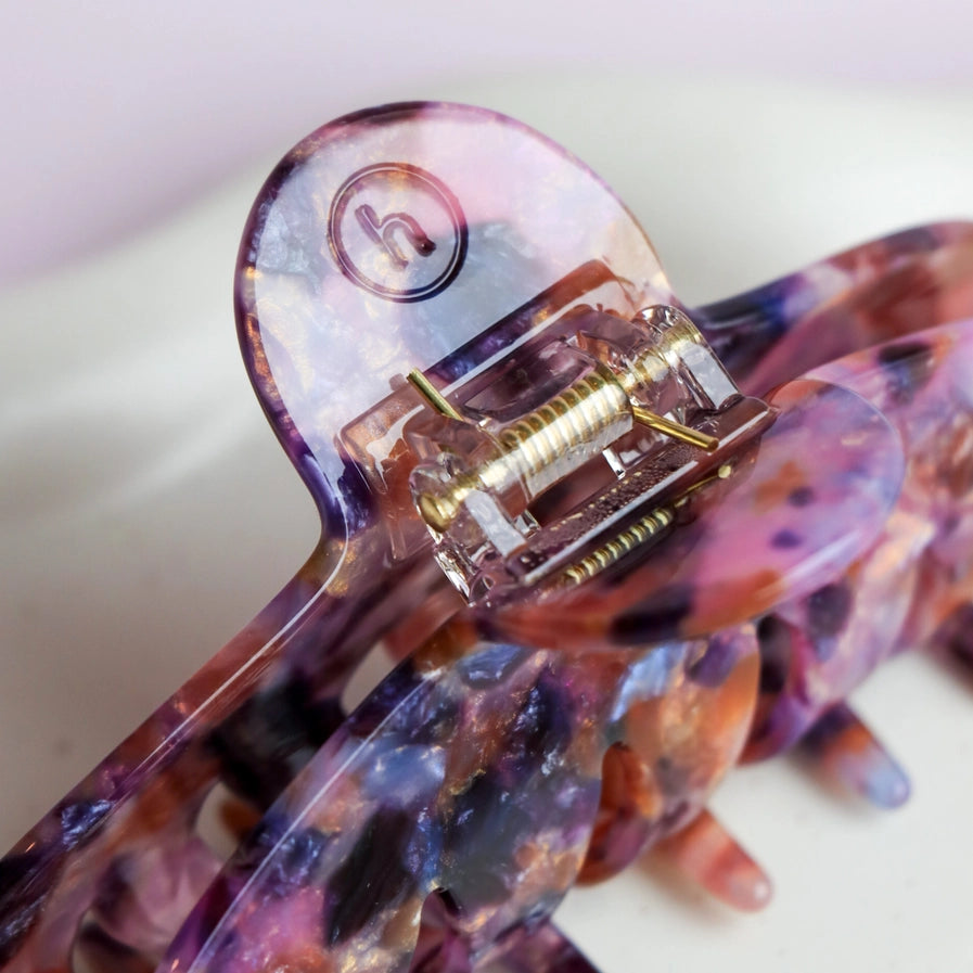 THE AGATHA CLAW CLIP - PLUM MULTI