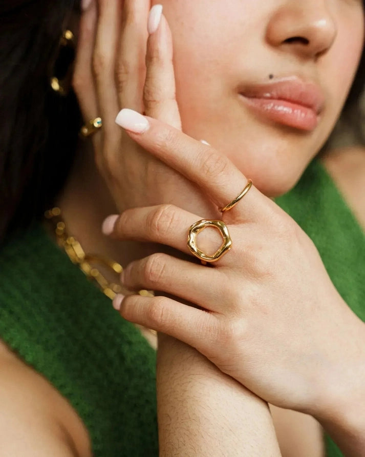 SUNNY SUNDAY BLOSSOM RING - GOLD