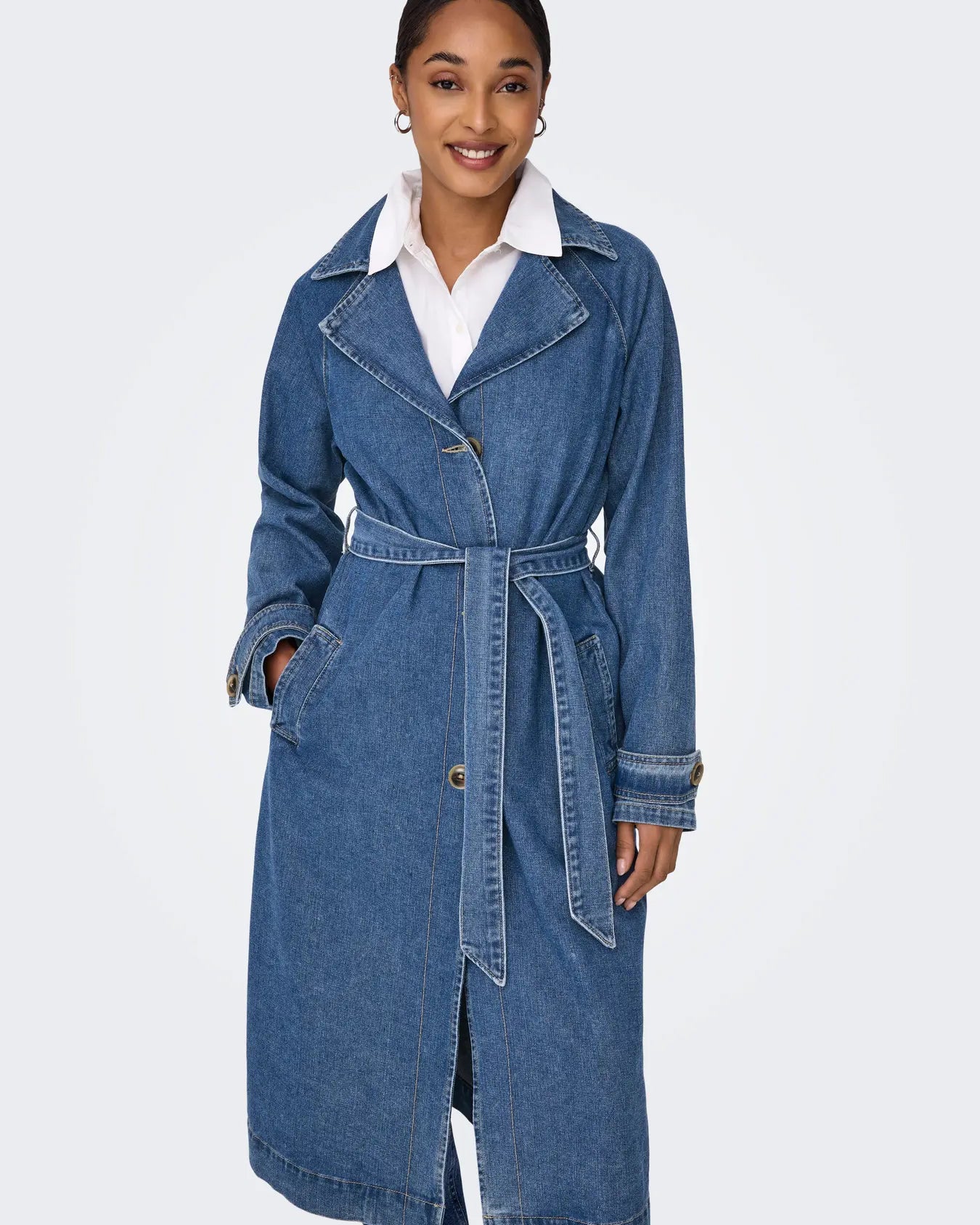 WOMENS JACKETS – On Trend