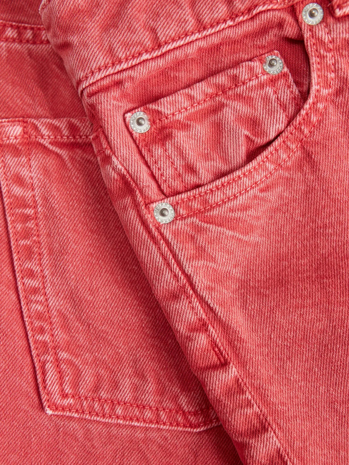 JJXX LAURA DENIM SHORTS - RACING RED