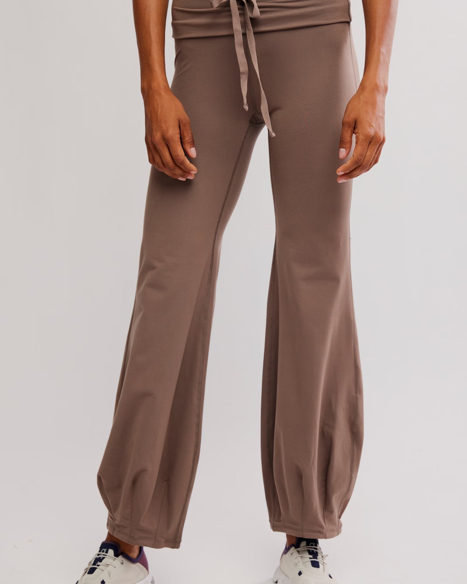 FREE PEOPLE QUICK STEP PANT - SANDSTORM