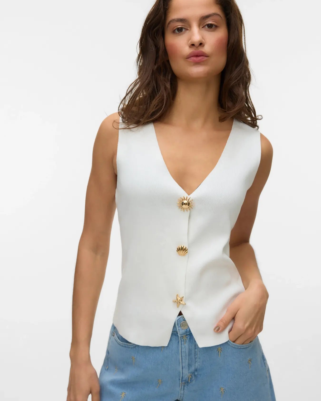 VM KYLIE V NECK VEST - WHITE