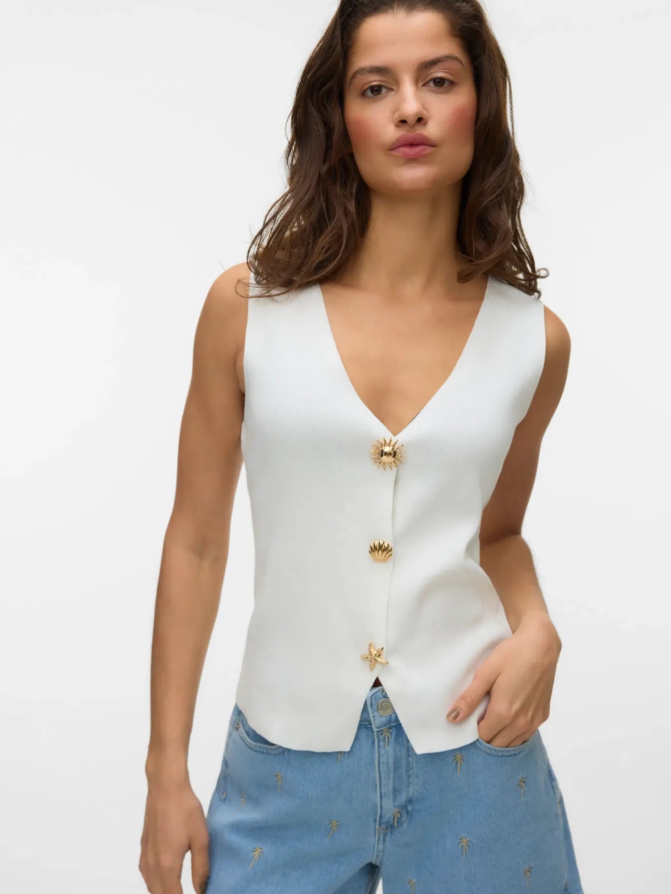 VM KYLIE V NECK VEST - WHITE