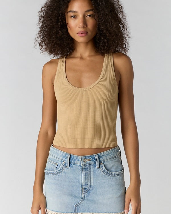 FREE PEOPLE CLEAN SLATE SEAMLESS TANK - OAT LATTE