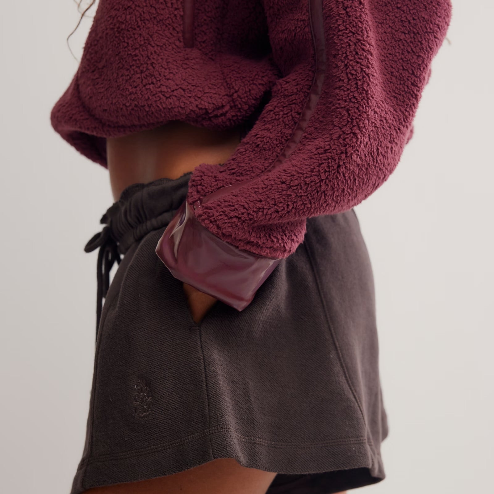 FREE PEOPLE HIGH PRESS SHORT - CHOCOLATE