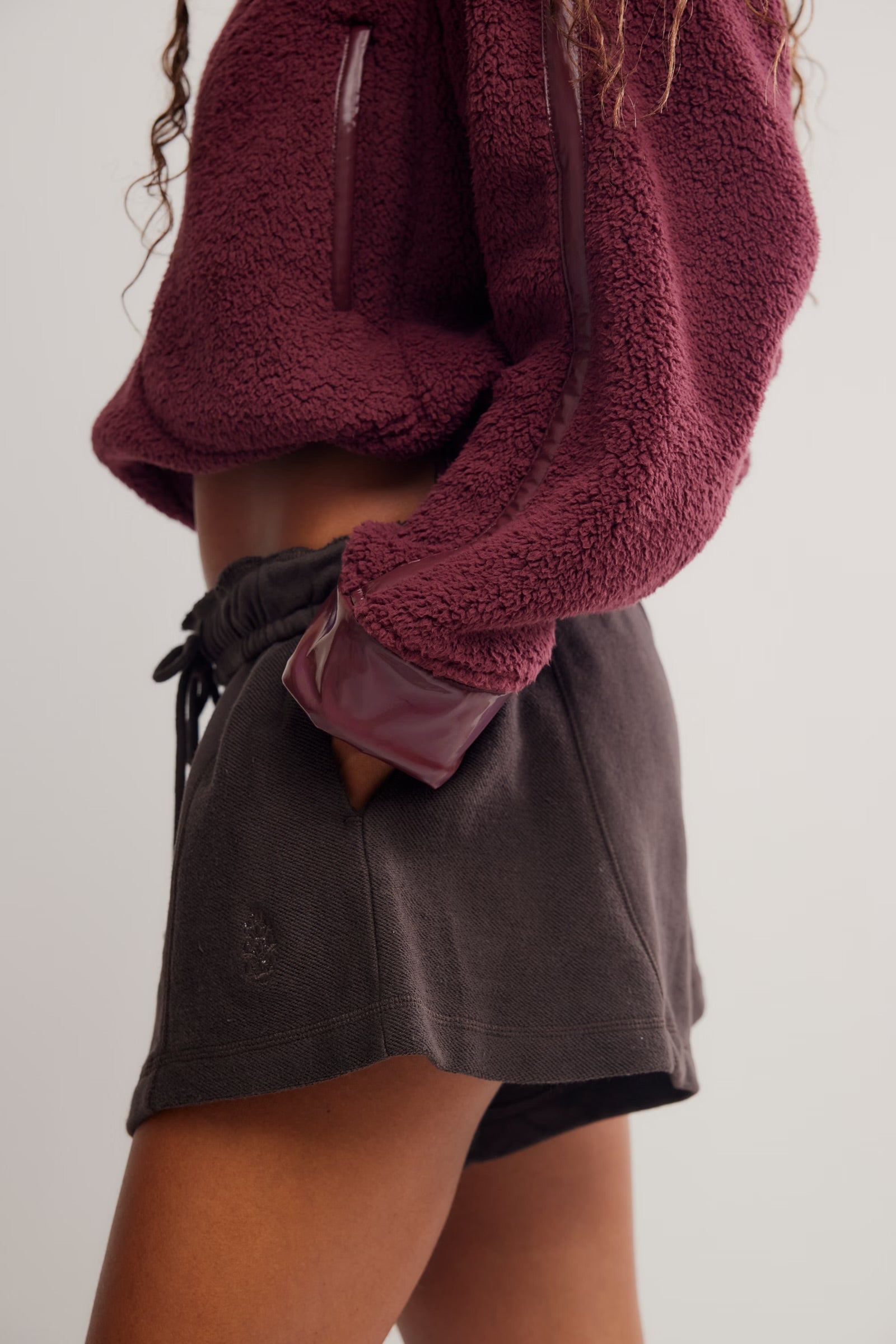 FREE PEOPLE HIGH PRESS SHORT - CHOCOLATE