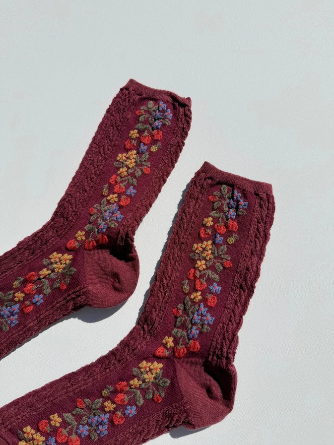 WILD STRAWBERRY SOCKS - BURGANDY