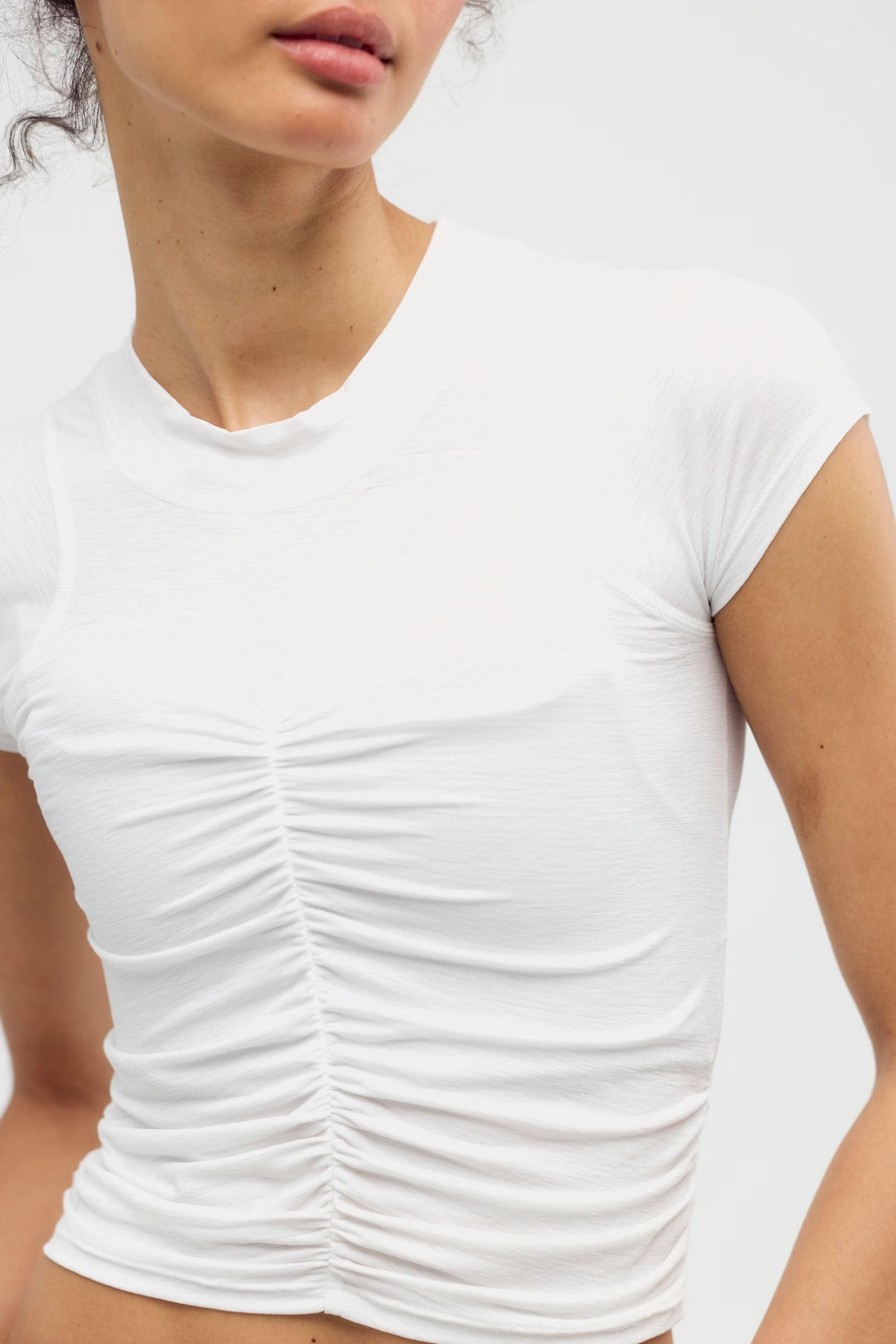 FREE PEOPLE TEMPO RUCHED SHORT SLEEVE - WHITE