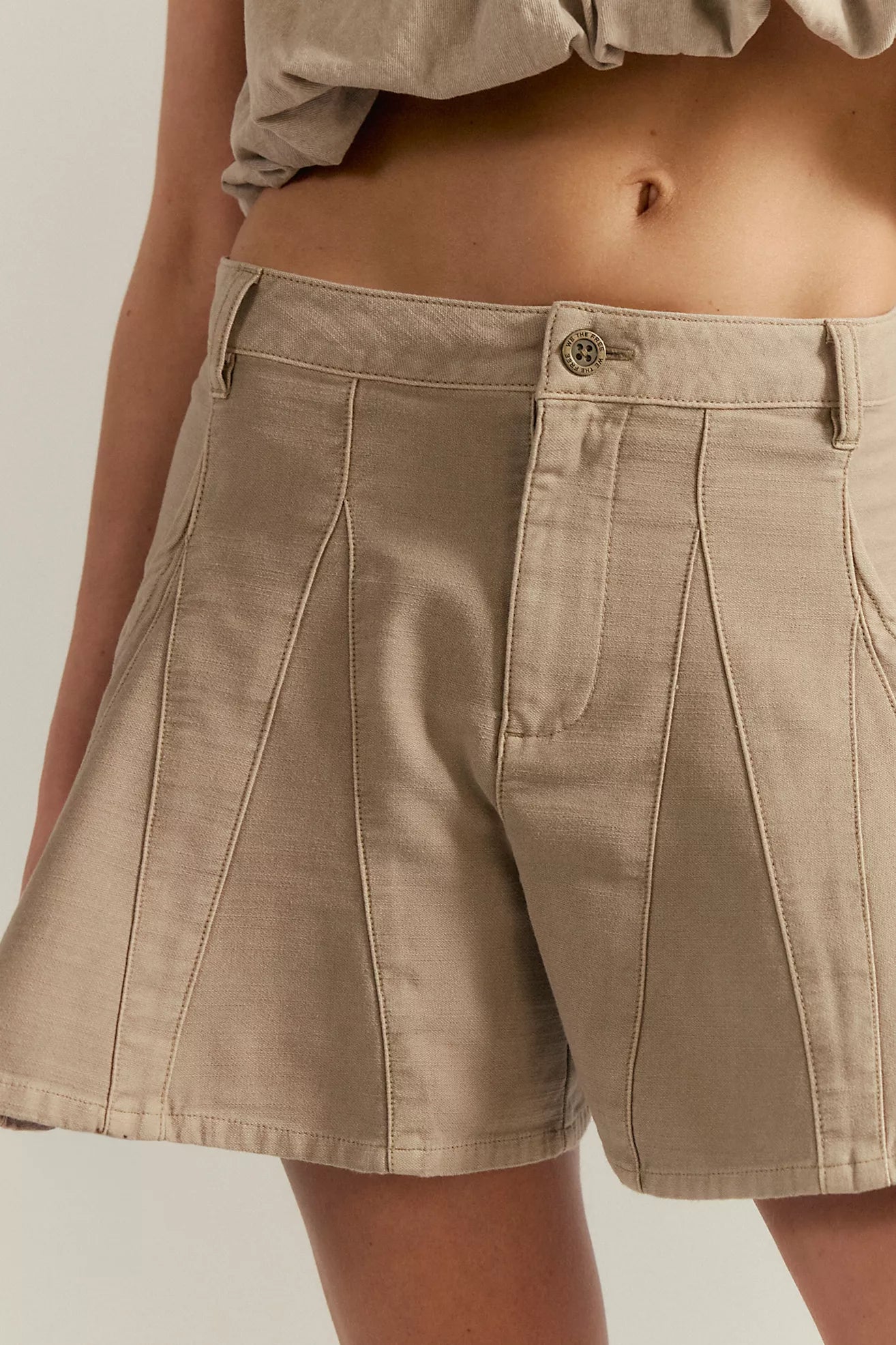 FREE PEOPLE SONG AND DANCE SHORT - PARCHMENT