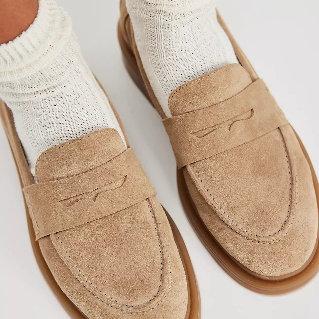 FREE PEOPLE LANA LOAFER - TAUPE SUEDE