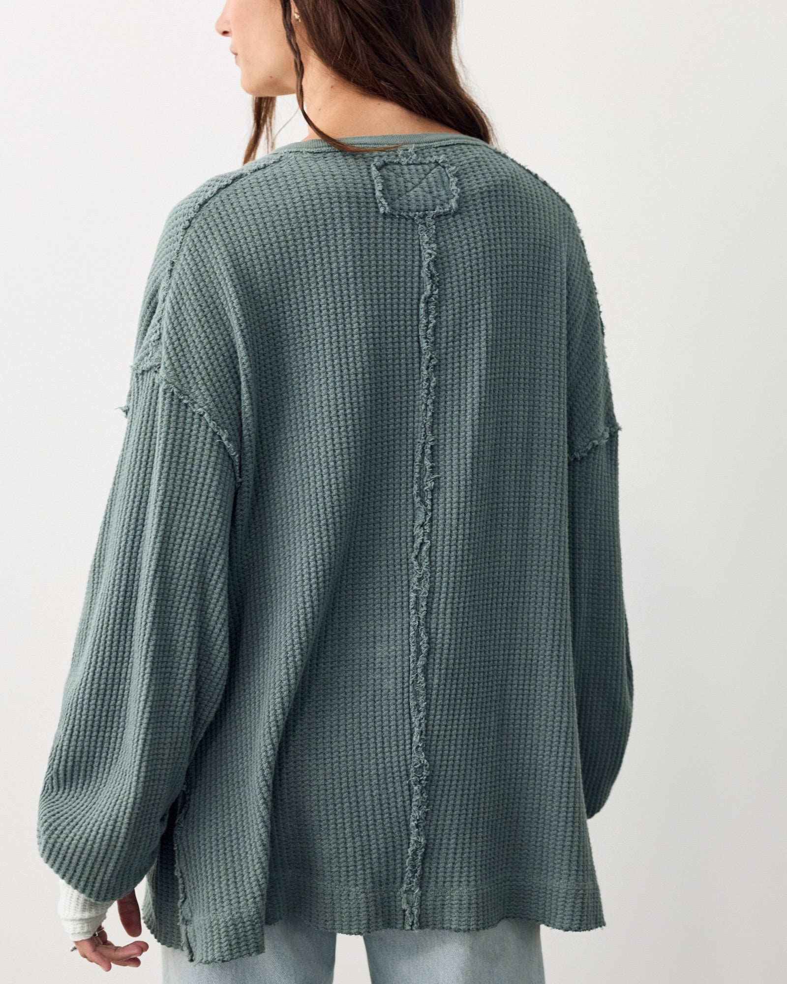 FREE PEOPLE MONTREAL OVERSIZED THERMAL - WATERCOLOUR