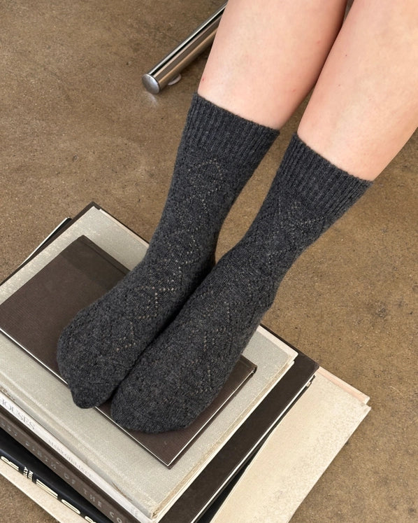 LE BON SHOPPE CASHMERE POINTELLE SOCKS - CHARCOAL