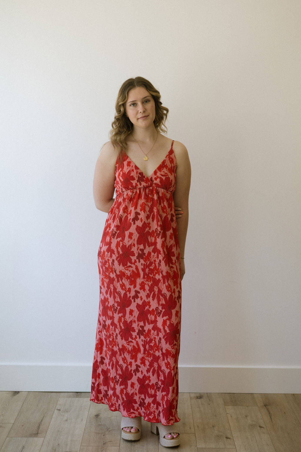 PIECES FLORA PRINTED STRAP DRESS - RED
