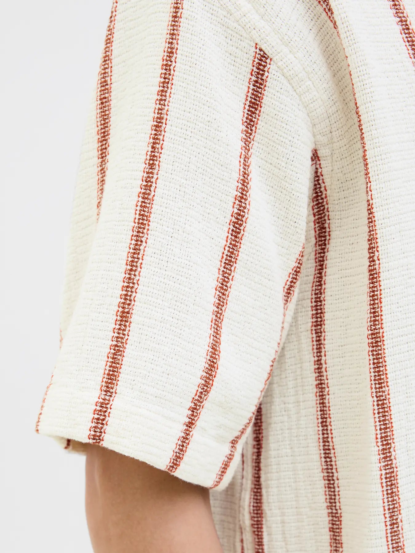 JJ COBA STRIPED RESORT SS BUTTON DOWN - ARABIAN SPICE