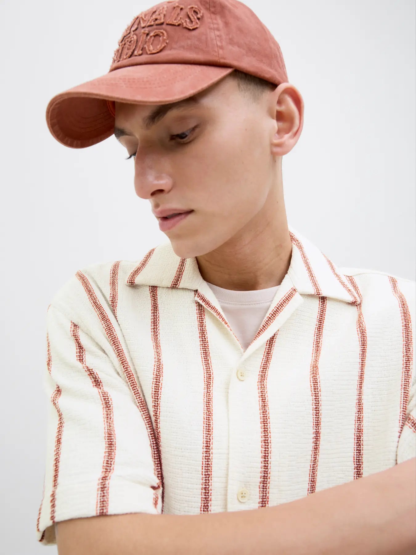 JJ COBA STRIPED RESORT SS BUTTON DOWN - ARABIAN SPICE