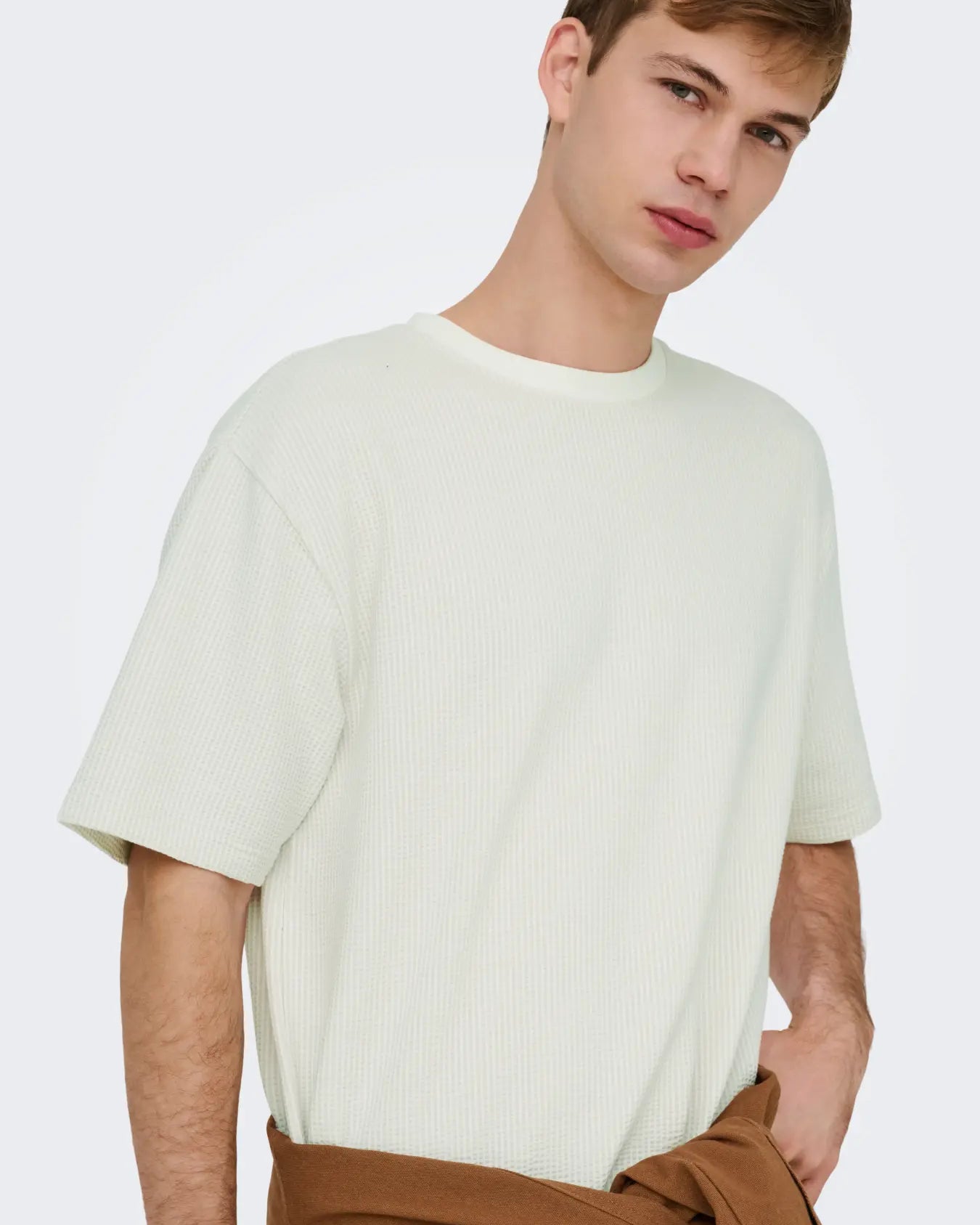 ONLY + SONS KIAN RELAXED TEE - EGRET