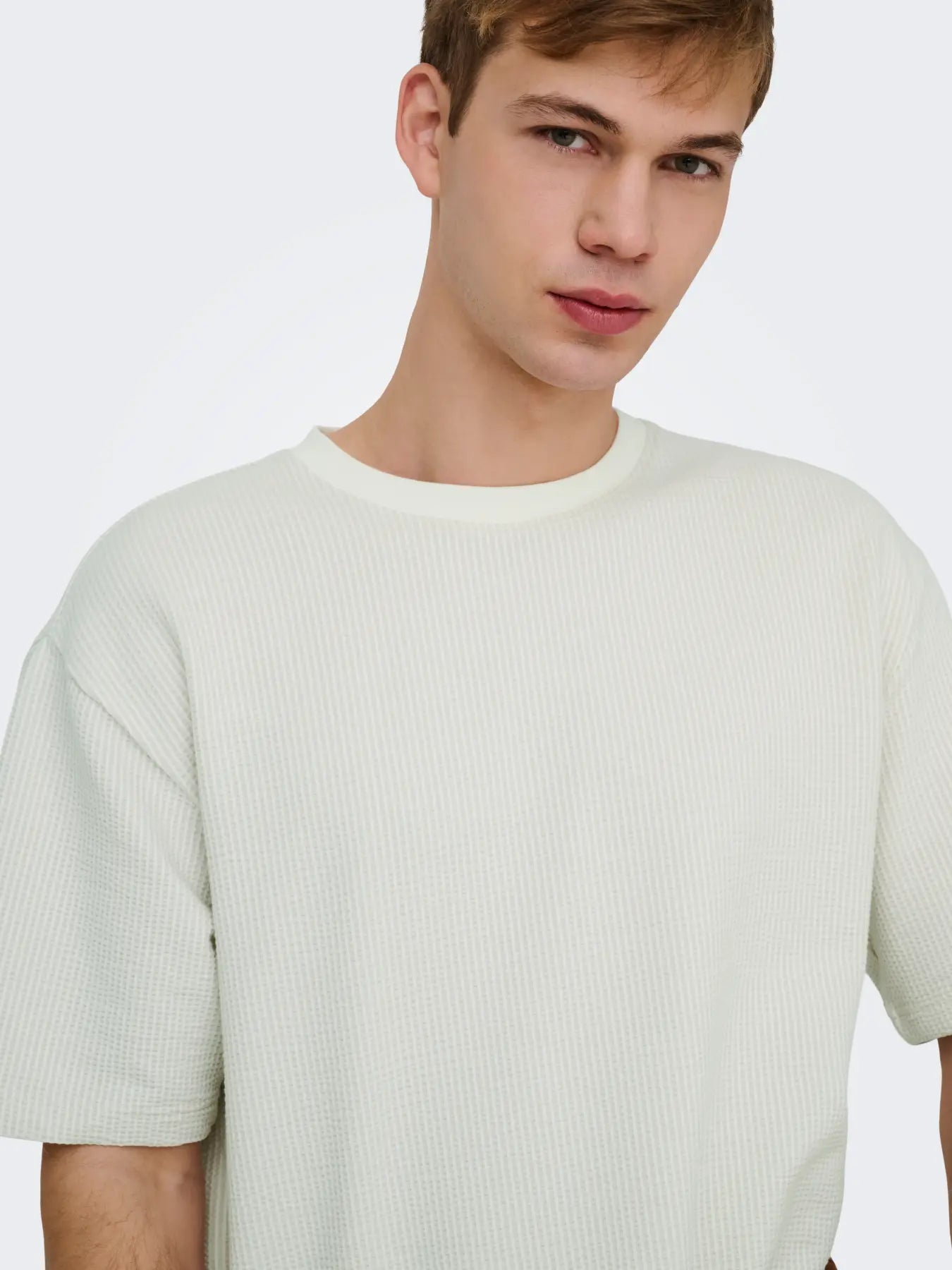 ONLY + SONS KIAN RELAXED TEE - EGRET