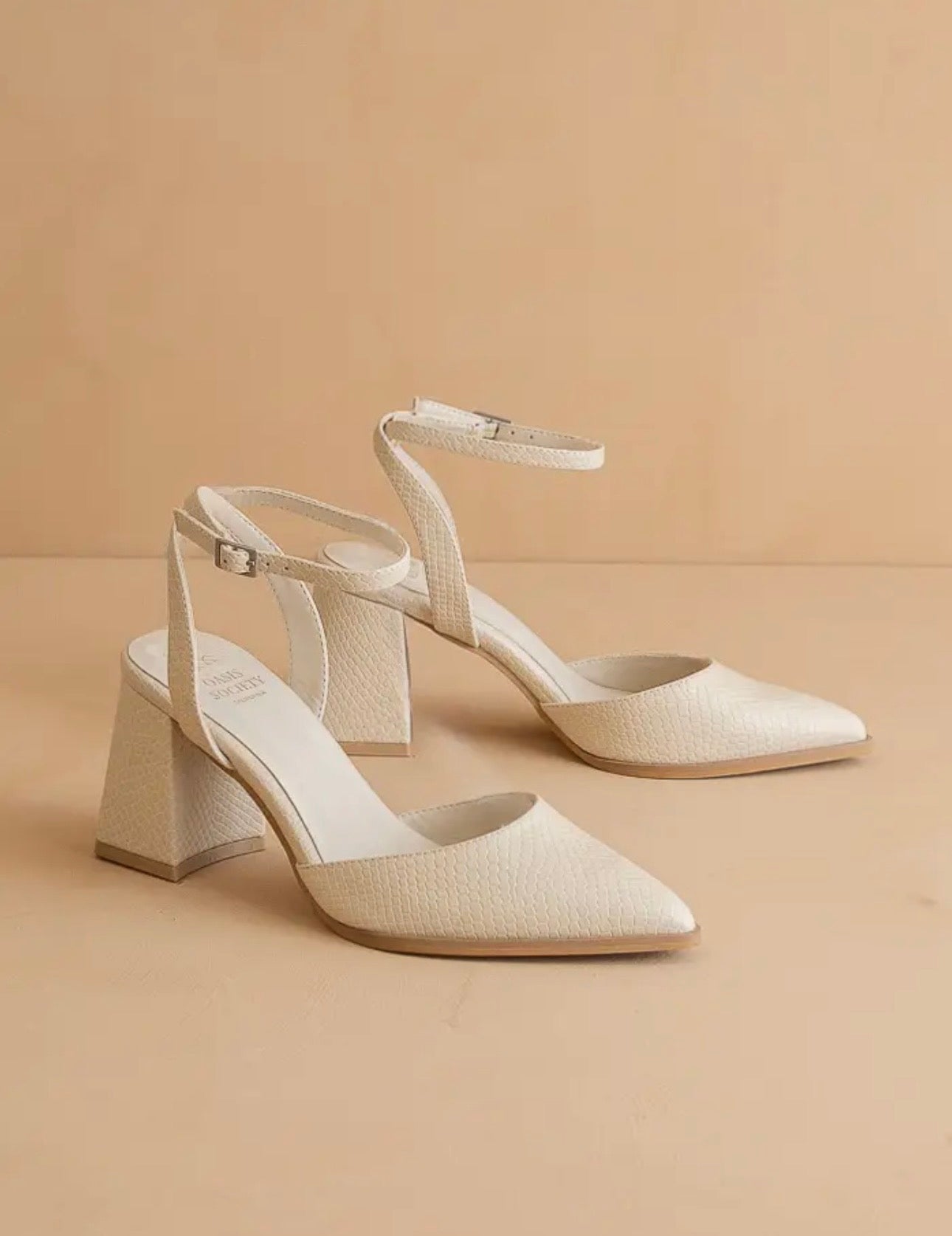 THE PRINCESS HEELS - WHITE