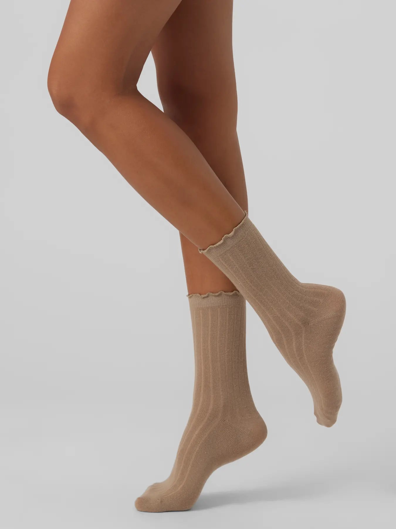 VM ENA RUFFLED SOCKS - SILVER MINK