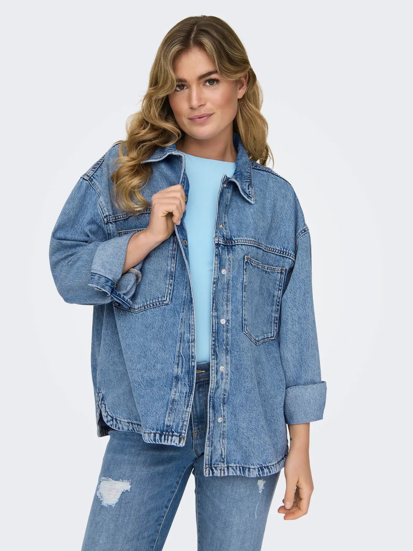 ONLY EMMIE DENIM SHIRT - LIGHT BLUE