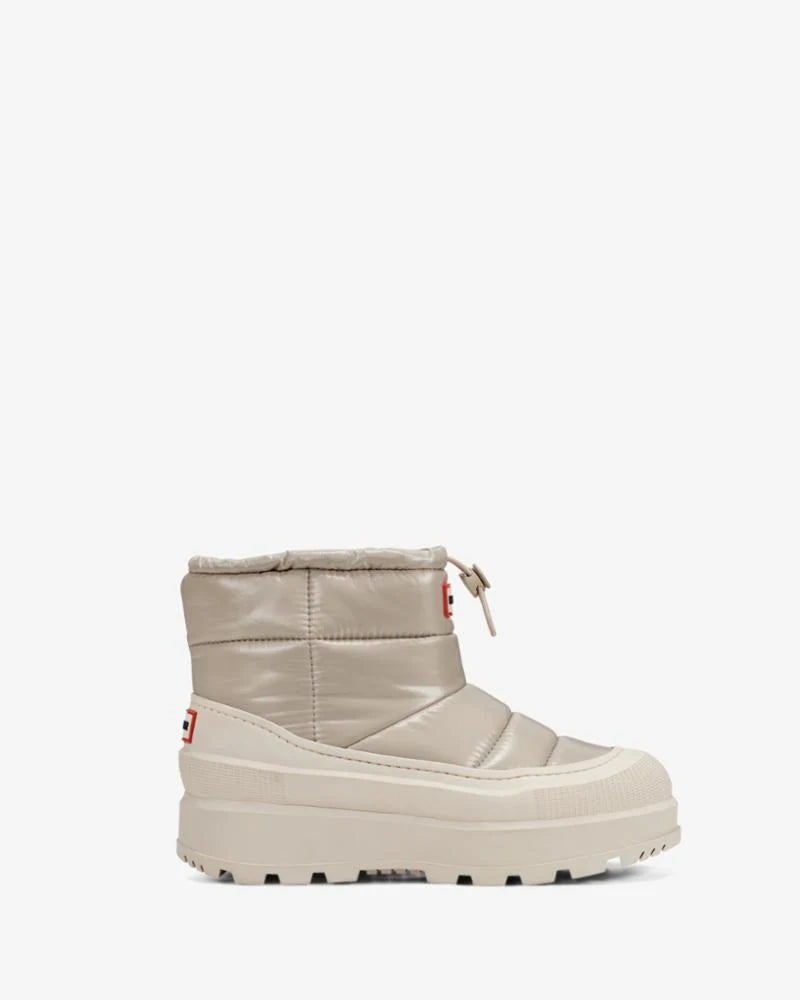 HUNTER AMBLE BOOTIE - TAUPE. WHITE. LAKKE NYLON.