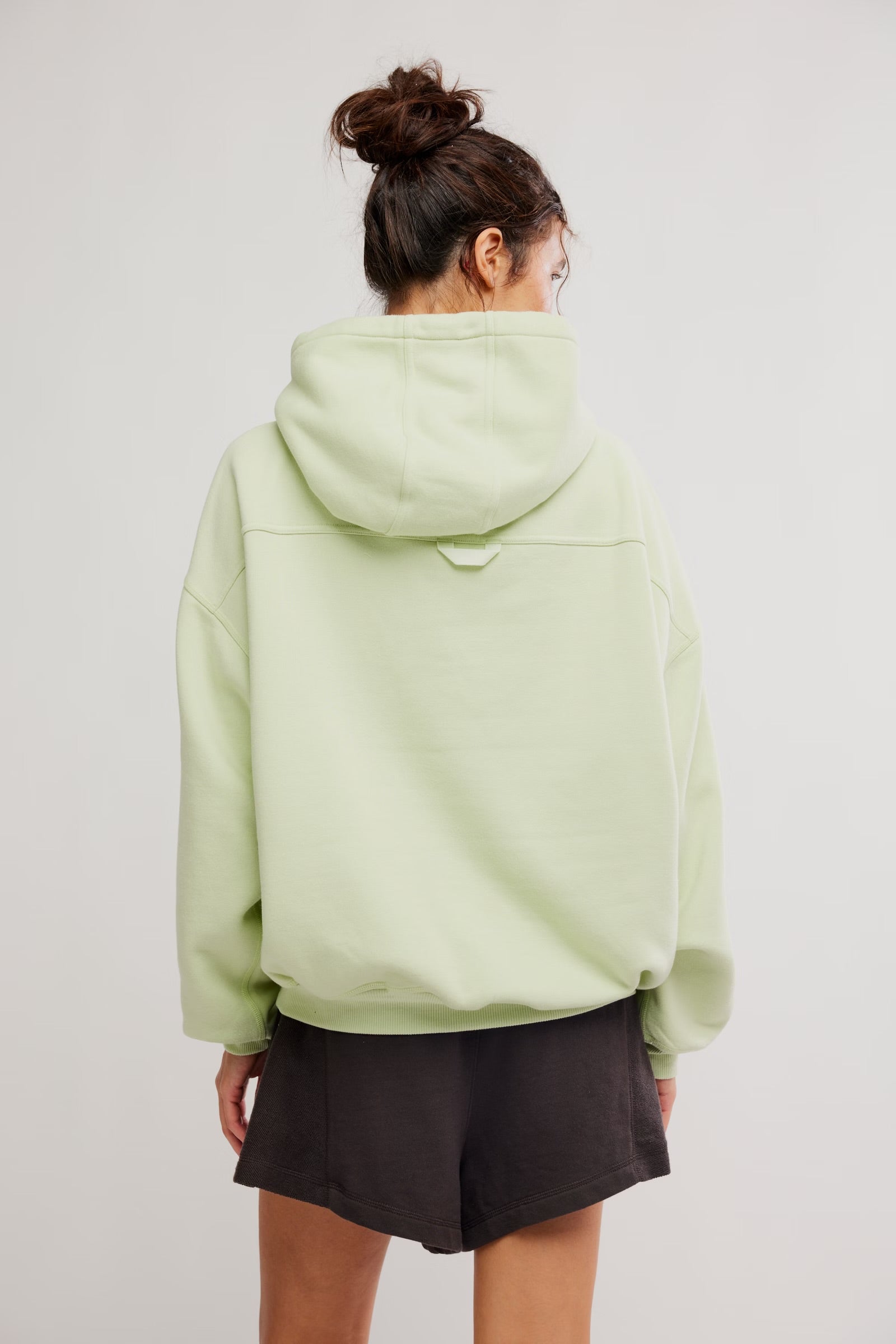 FREE PEOPLE FINAL CALL FRONT LOGO HOODIE - WHIPPED LIME