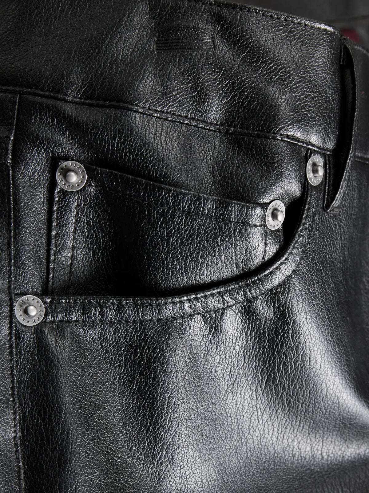 JJXX OSLO HAILEY FAUX LEATHER PANTS - BLACK
