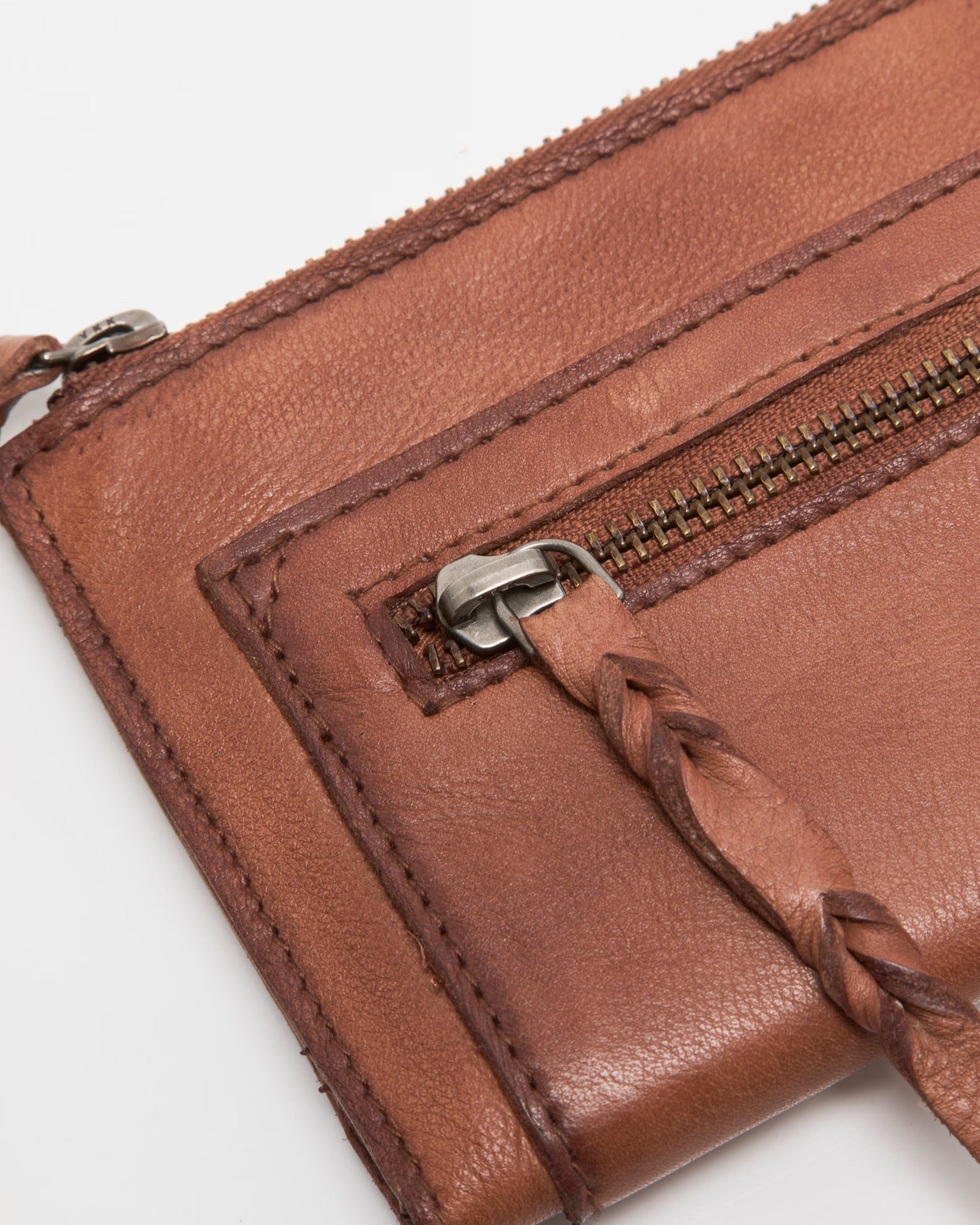 FREE PEOPLE EMERSON LEATHER WALLET - SADDLE