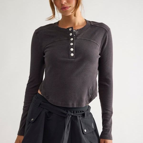 FREE PEOPLE COOL DOWN CREW LONG SLEEVE - BLACK