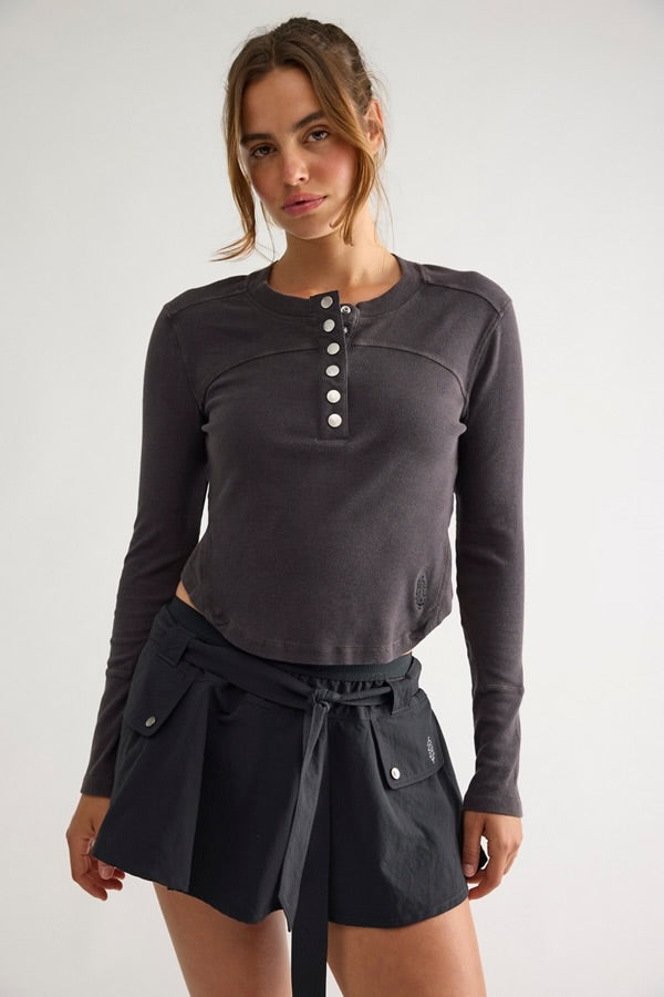 FREE PEOPLE COOL DOWN CREW LONG SLEEVE - BLACK