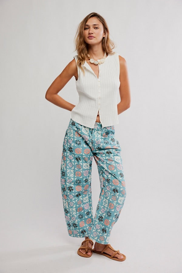 FREE PEOPLE GOOD LUCK PRINTED BARREL JEANS - JADE COMBO