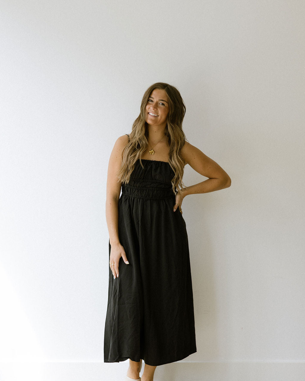 VELVET HEART TANELLA MIDI DRESS - BLACK
