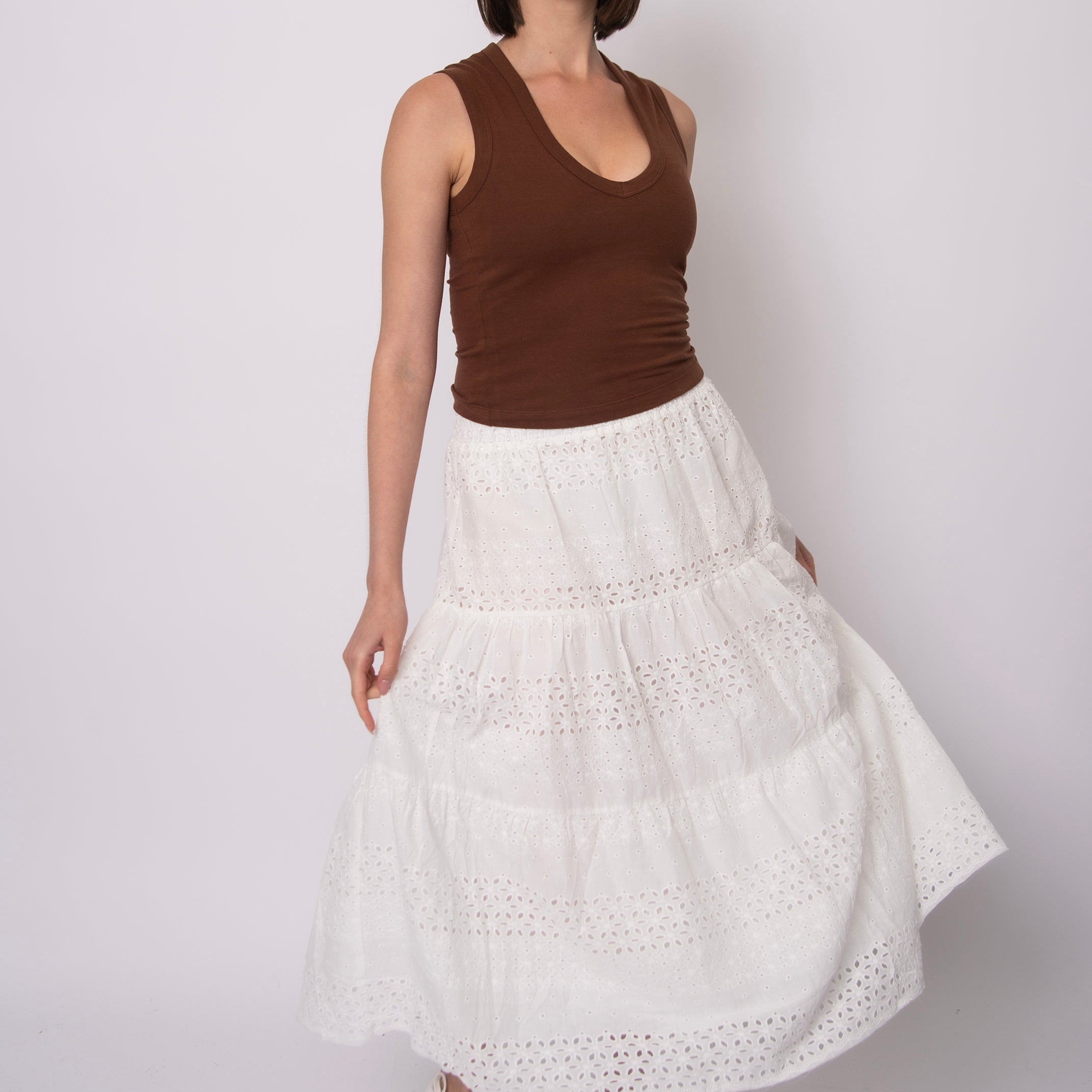 AMALI PULL ON TIERED MAXI SKIRT - WHITE