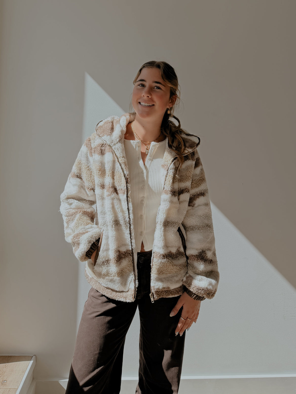 JANE PRINTED FULL ZIP SHERPA JACKET - BEIGE