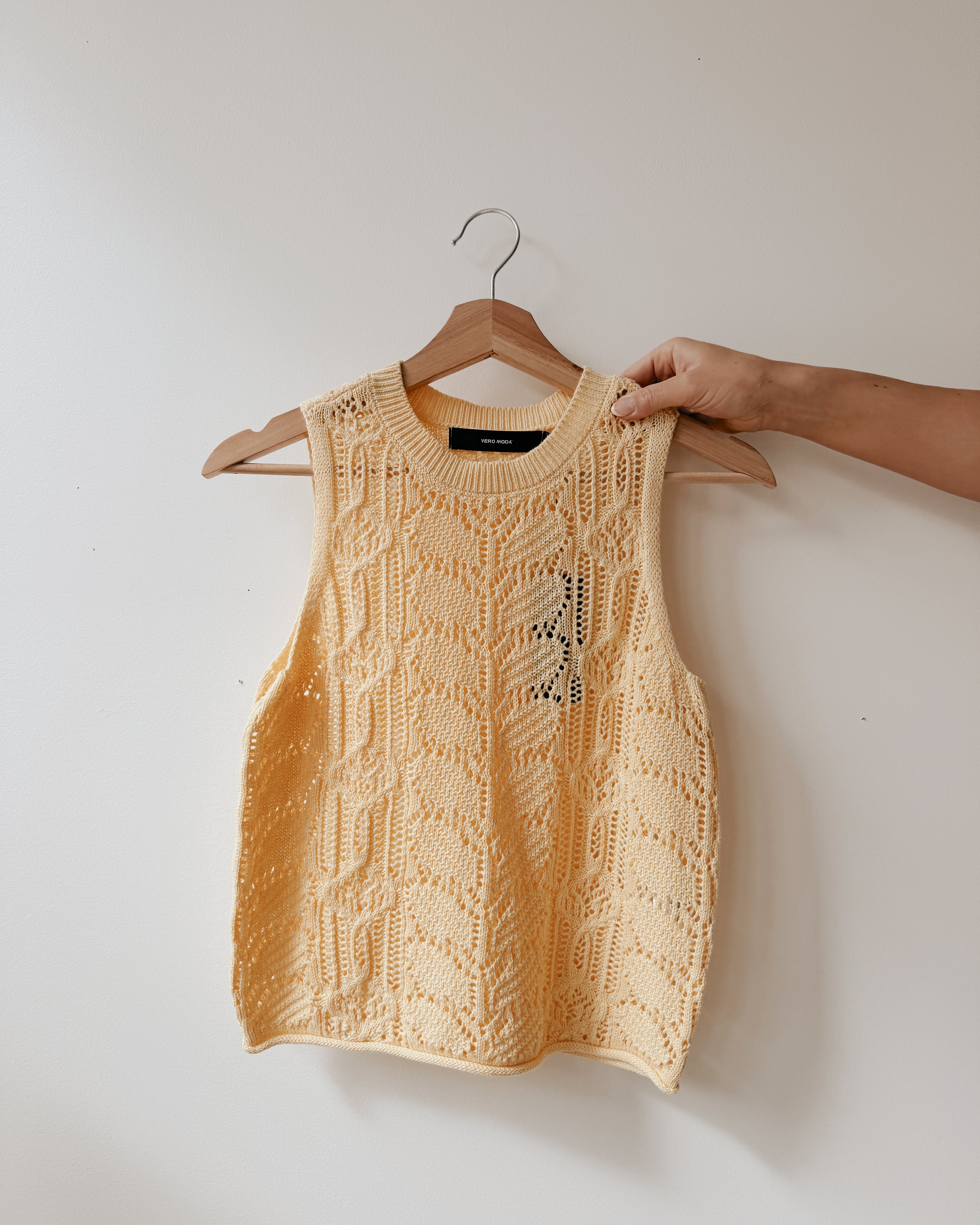 VM MARINA O NECK KNIT TANK - GOLDEN HAZE