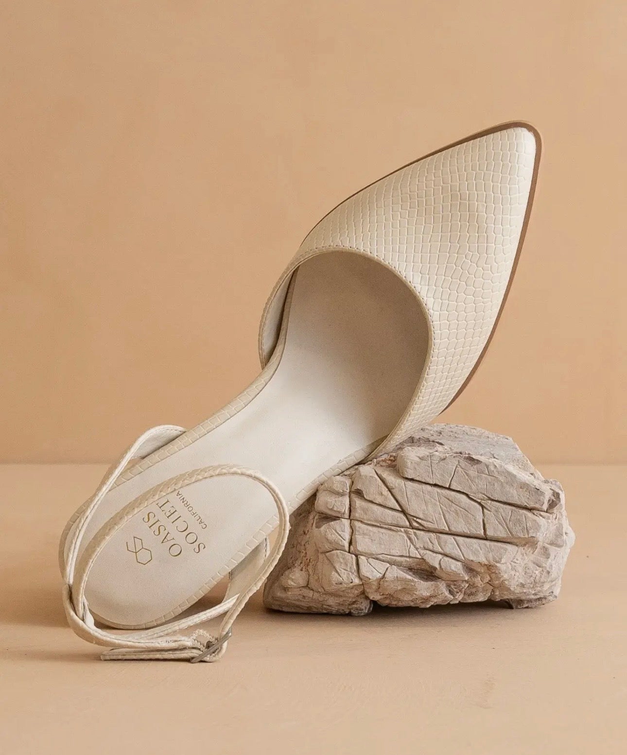 THE PRINCESS HEELS - WHITE
