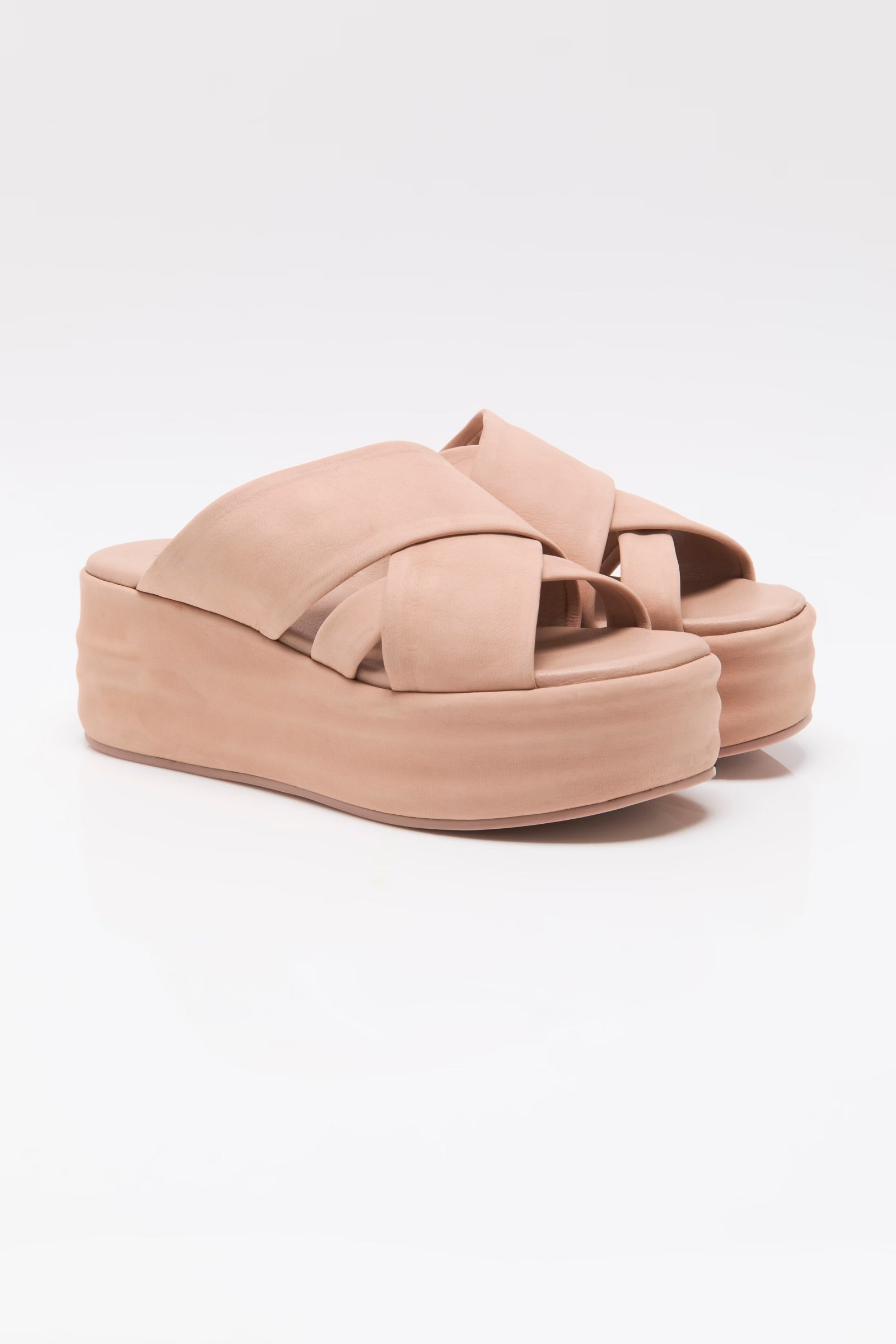 FREE PEOPLE WANDERBAY FLATFORM - DUSTY ROSE