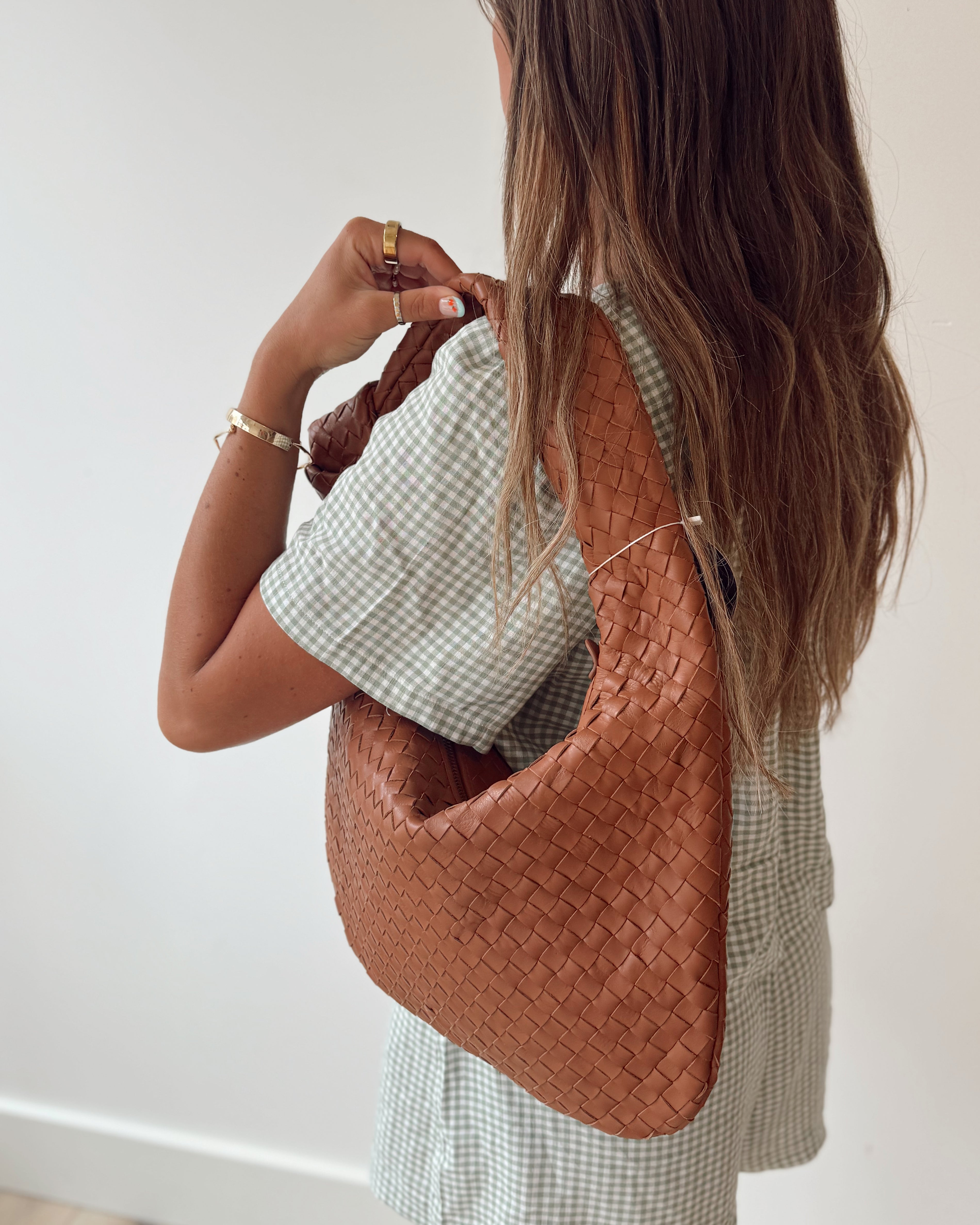 RISA ZAR HAND WOVEN BAG - TAN