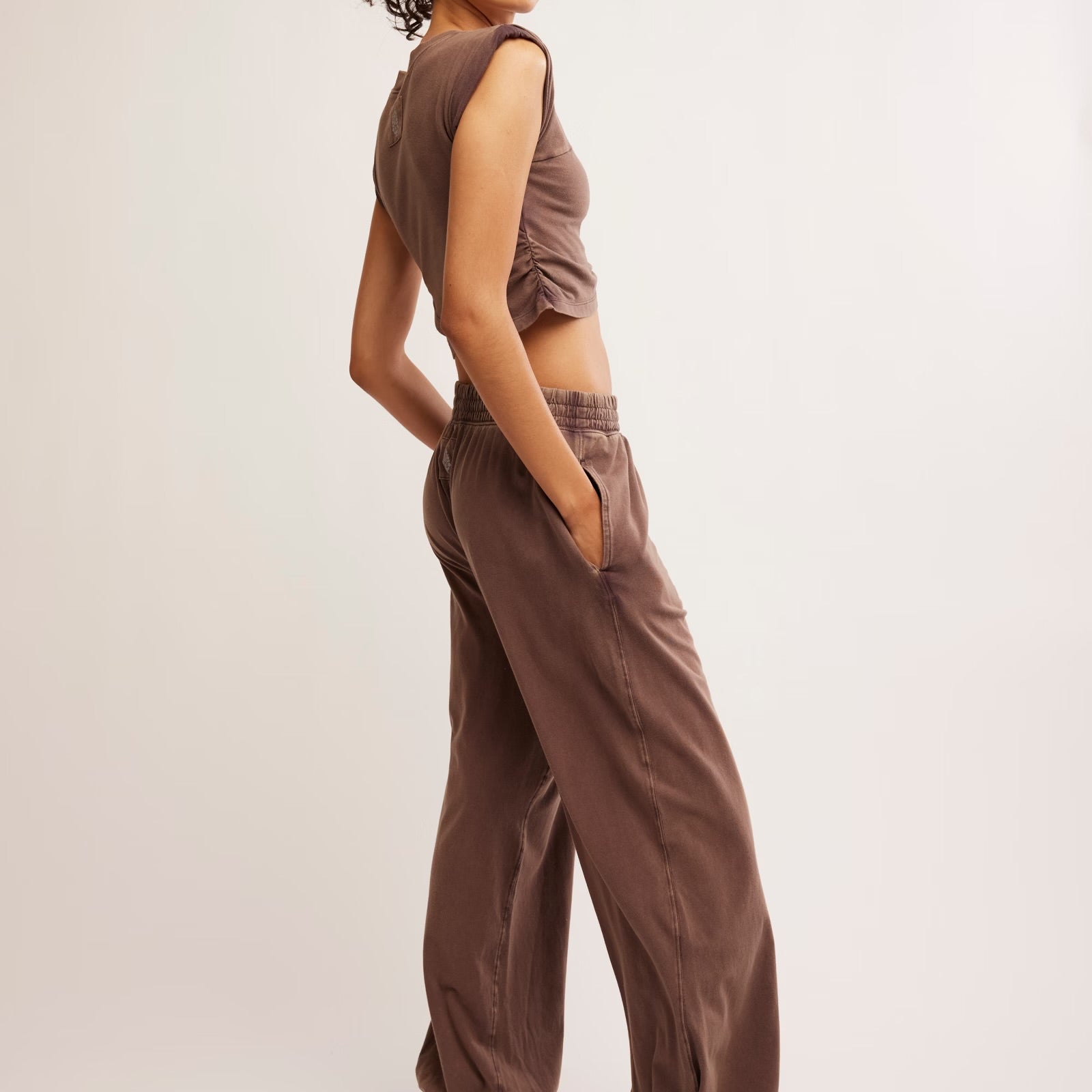 FREE PEOPLE HOT SHOT CROSSOVER SET - CHOCOLATE